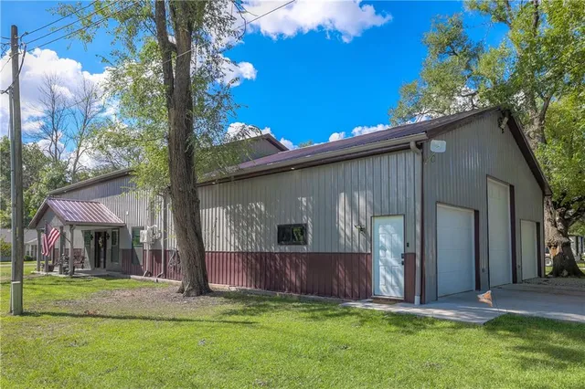 $520,000 | 105 Hebar Street, East Lynne, MO 64743
