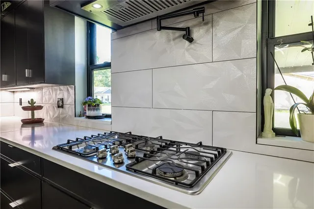 $520,000 | 105 Hebar Street, East Lynne, MO 64743