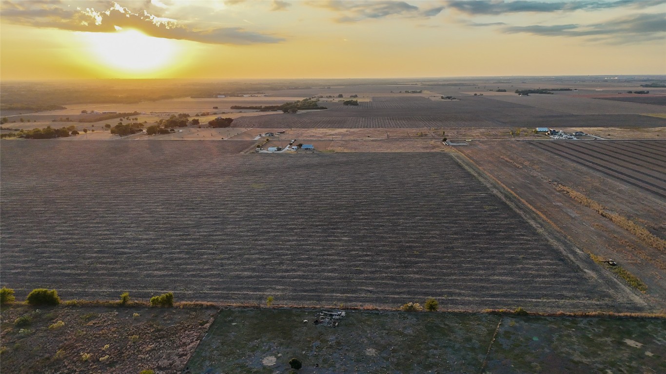 3565 County Road 405 Taylor, TX 76574 - Photo 4 of 4 a view of an ocean beach