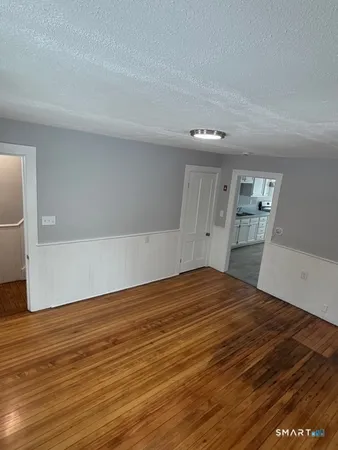 $3,300 | 122 River Road, Unit A, Willington, CT 06279