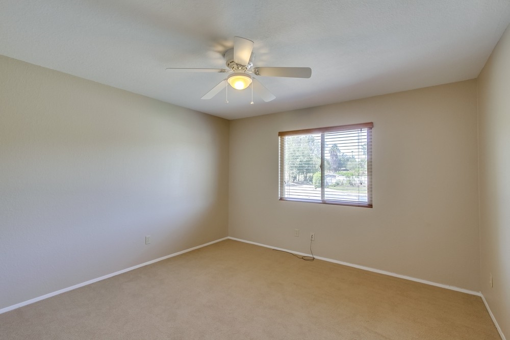 318 Lion Valley Road Escondido, CA 92027 - Photo 22 of 24 Gallery Image 22