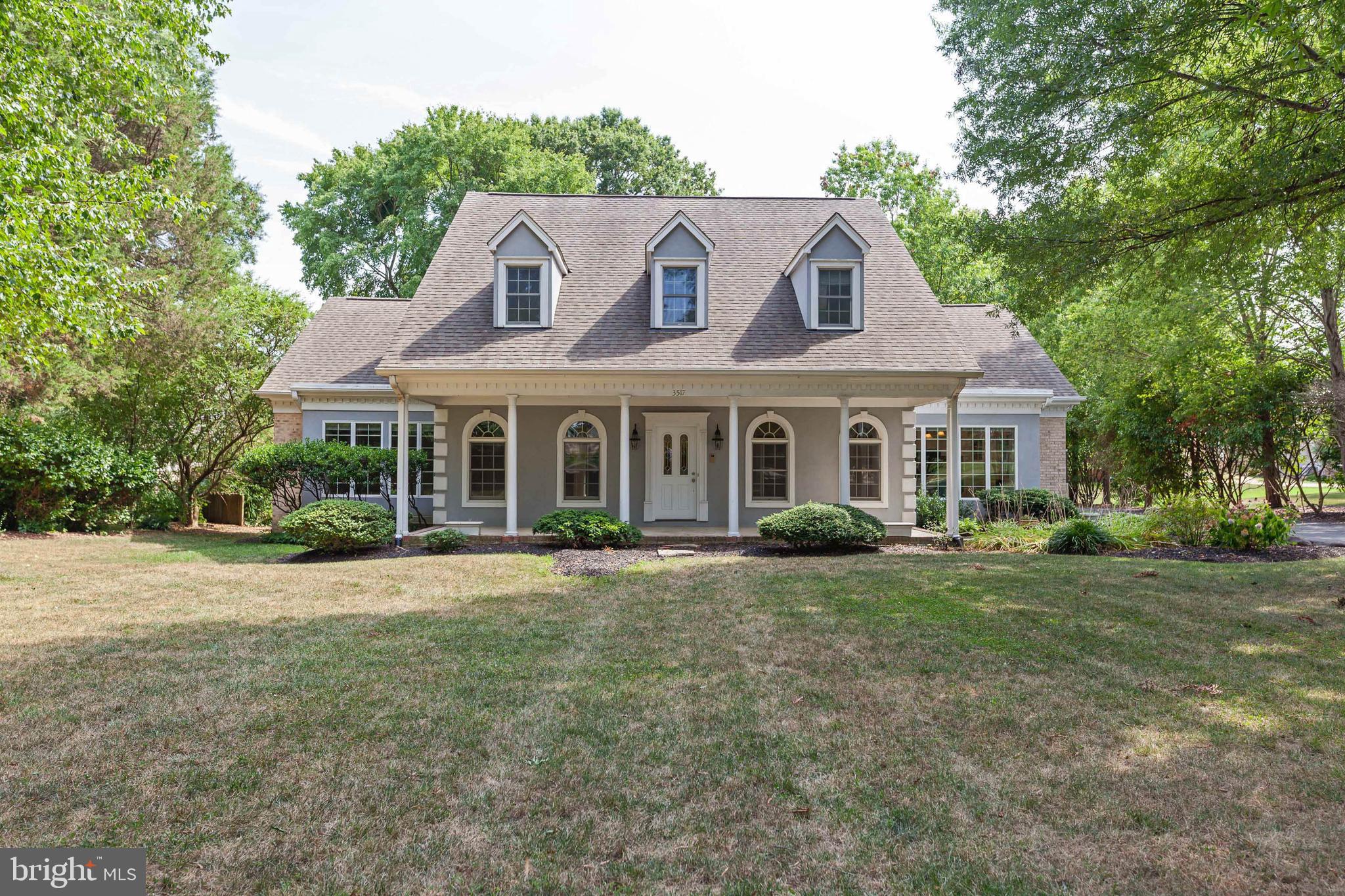 3517 Surrey Drive Alexandria, VA 22309 - Photo 6 of 62 Large columns welcomes you!