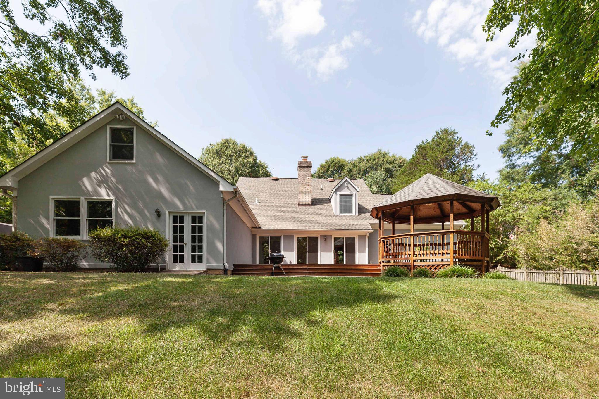 3517 Surrey Drive Alexandria, VA 22309 - Photo 51 of 62 Large fully fenced in back yard