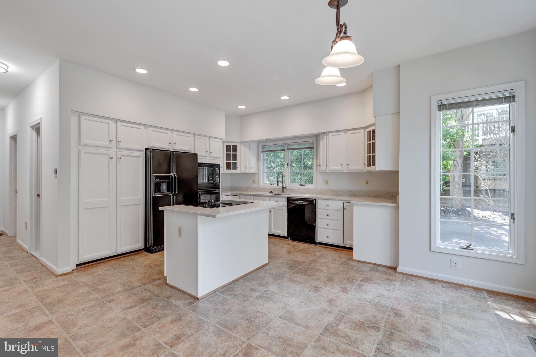 3517 Surrey Drive Alexandria, VA 22309 - Photo 10 of 62