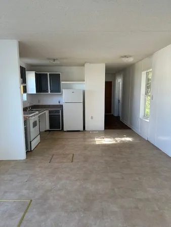 $950 | 177 Wildwood Drive, Buras, LA 70041