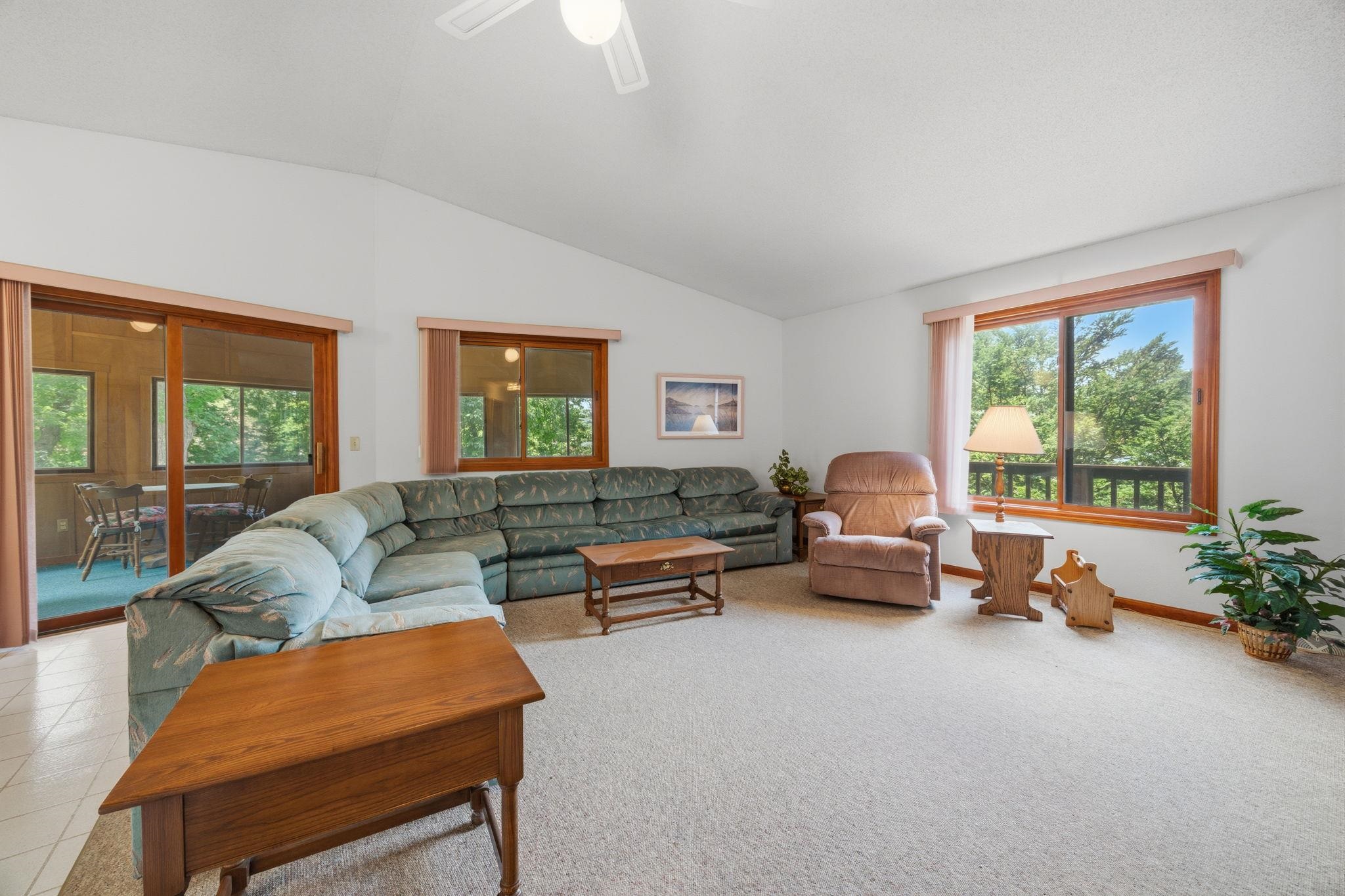 10512 North Kidder Road Edgerton, WI 53534 - Photo 7 of 54