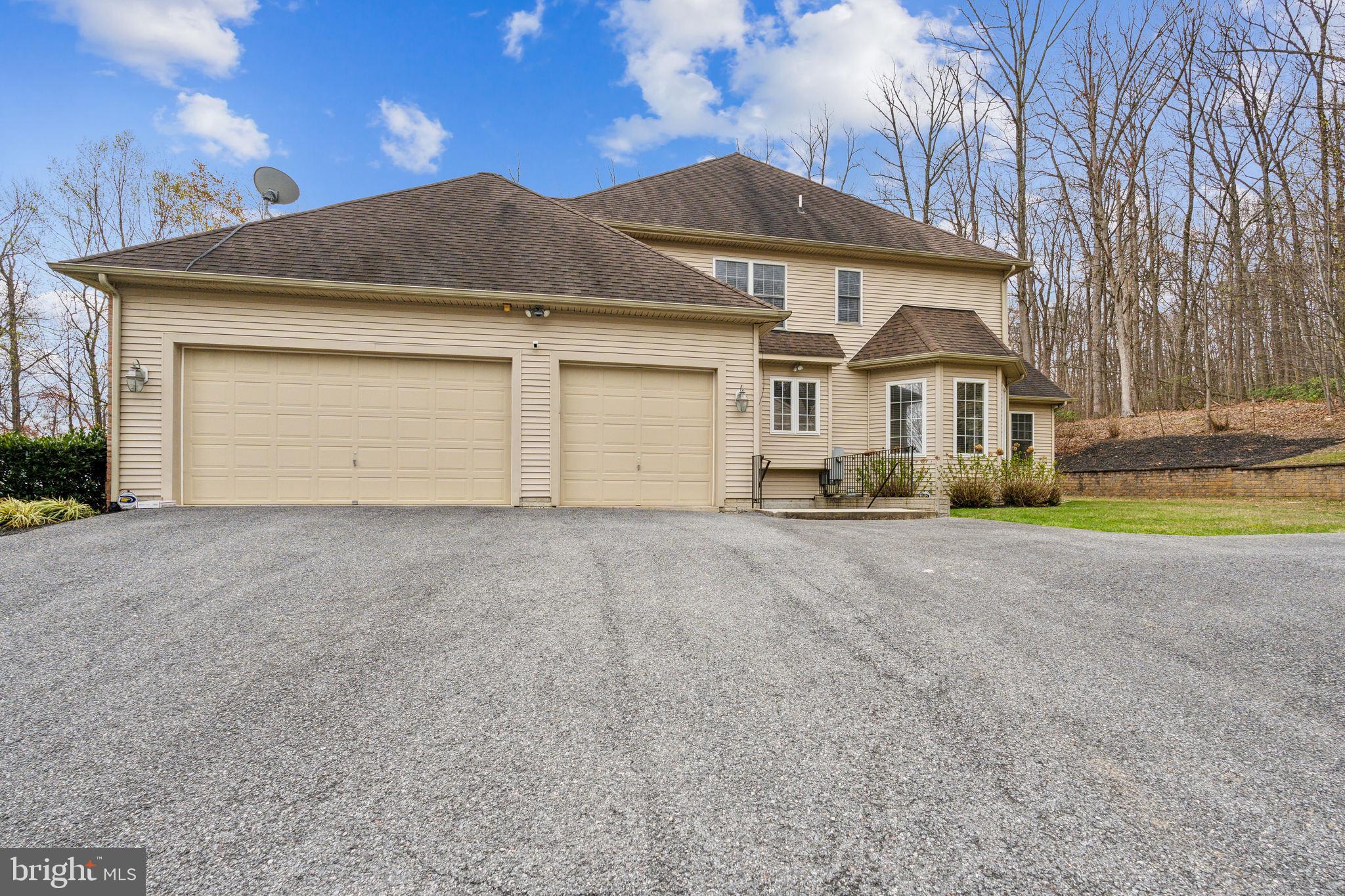 3436 Basford Road Frederick, MD 21703 - Photo 26 of 39 3 Car Garage