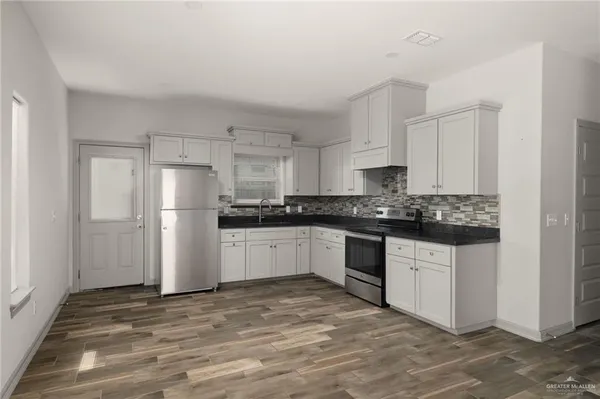 $1,200 | 5800 Nightingale Avenue, Unit 3, Mission, TX 78573