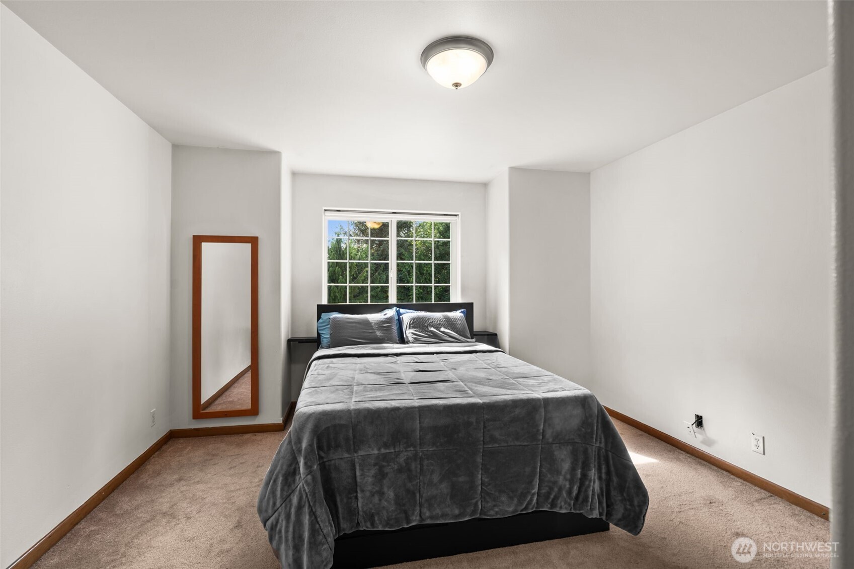 24270 Port Gamble Road Northeast Poulsbo, WA 98370 - Photo 17 of 40 Gallery Image 17