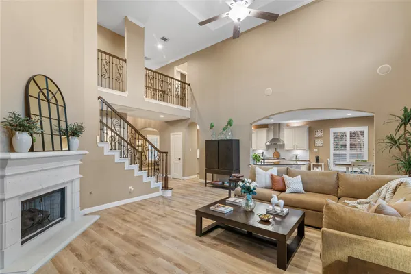 $975,000 | 155 South Arrow Canyon Circle, Spring, TX 77389