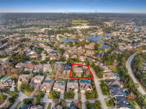 $975,000 | 155 South Arrow Canyon Circle, Spring, TX 77389