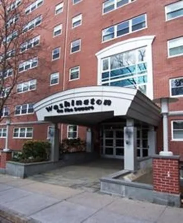 $3,995 | 1600 Beacon Street, Unit 502, Brookline, MA 02446