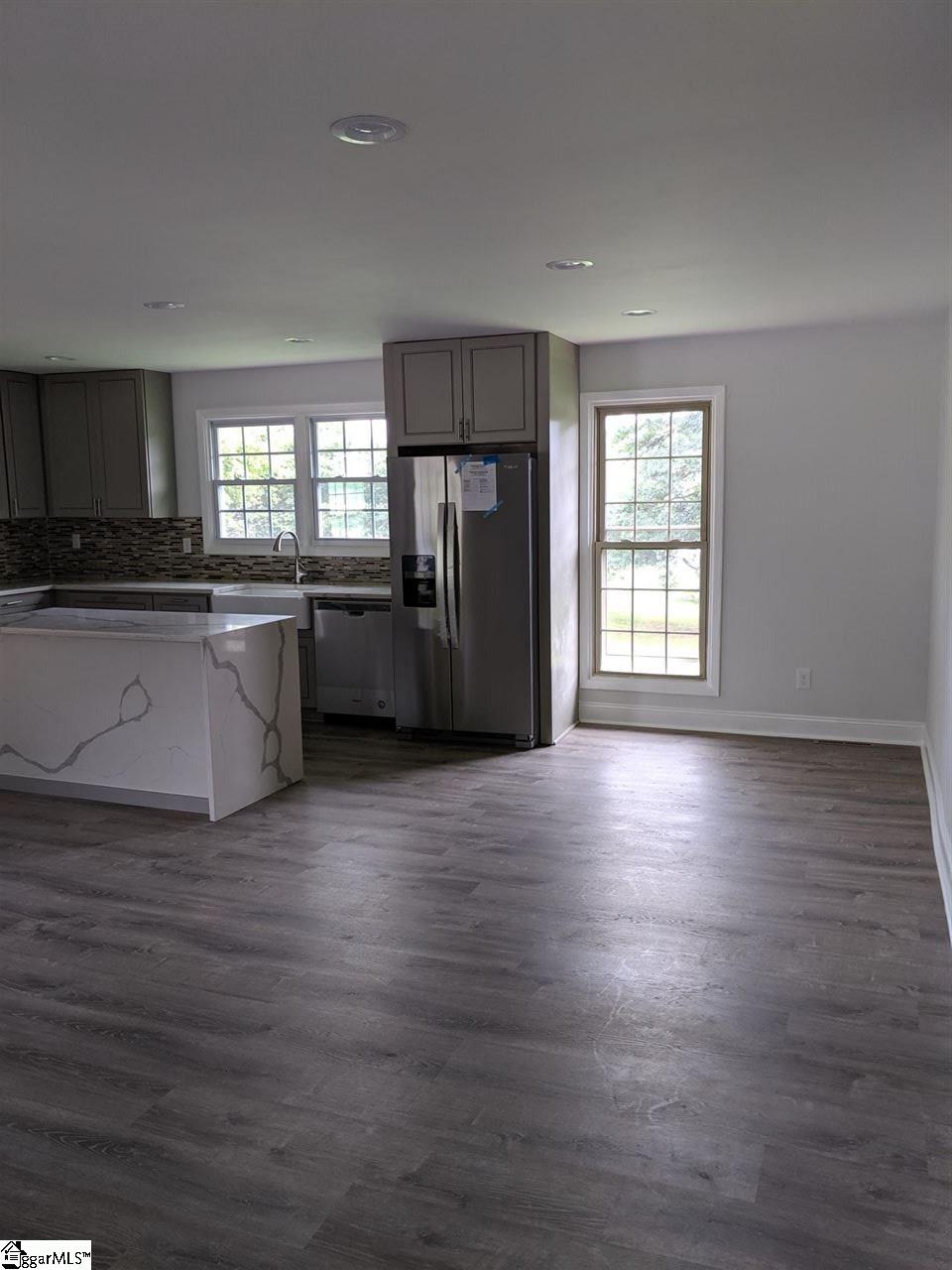 3302 Locust Hill Road Taylors, SC 29687 - Photo 6 of 27 Gallery Image 6