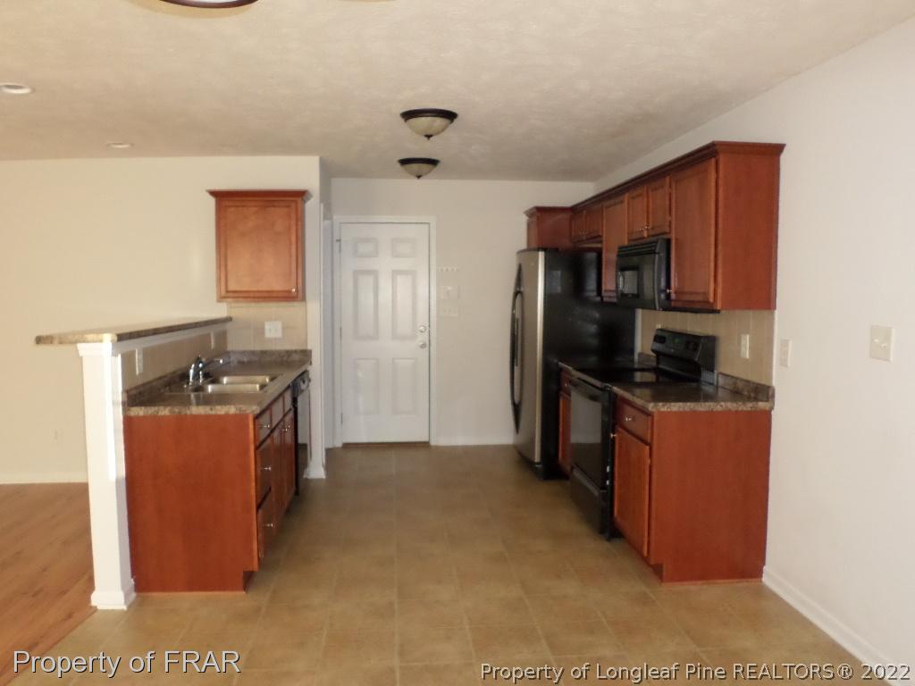 188 Ranier Drive Raeford, NC 28376 - Photo 7 of 26 Gallery Image 7