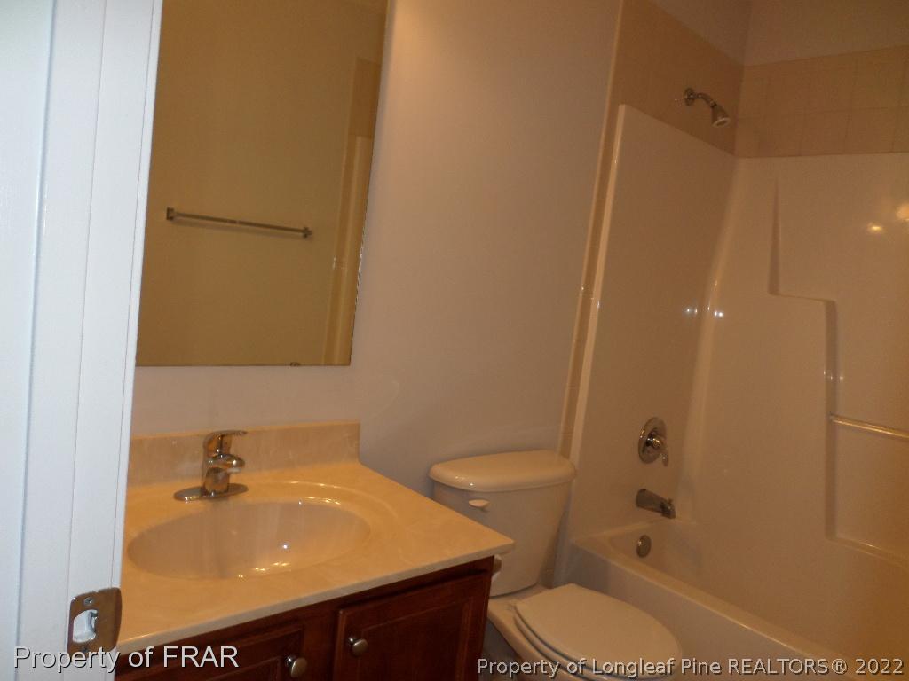 188 Ranier Drive Raeford, NC 28376 - Photo 9 of 26 Gallery Image 9