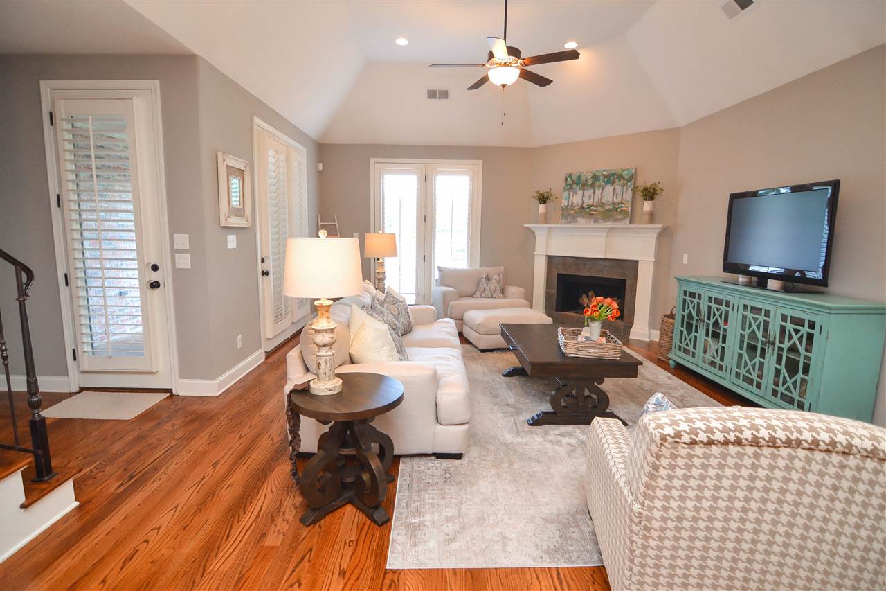979 Russell Farms Road Collierville, TN 38017 - Photo 8 of 25 Gallery Image 8