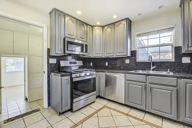 $520,000 | 707 Newbury Avenue, Antioch, CA 94509