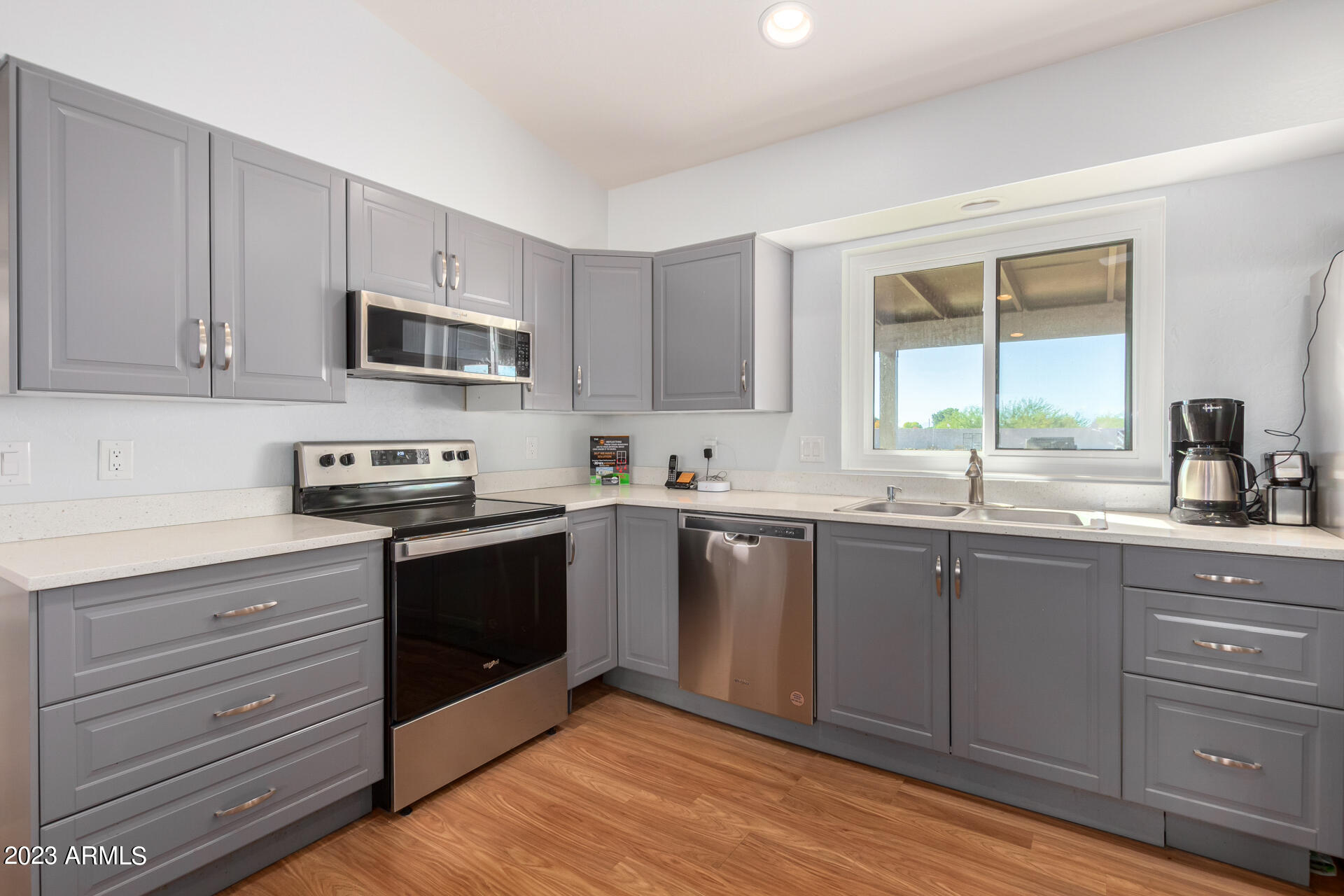 19356 South Higley Road Gilbert, AZ 85297 - Photo 14 of 51 20 - Higley