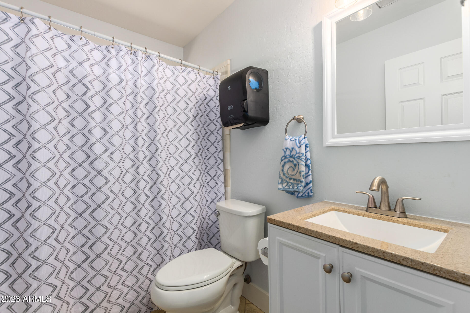 19356 South Higley Road Gilbert, AZ 85297 - Photo 22 of 51 28 - Higley