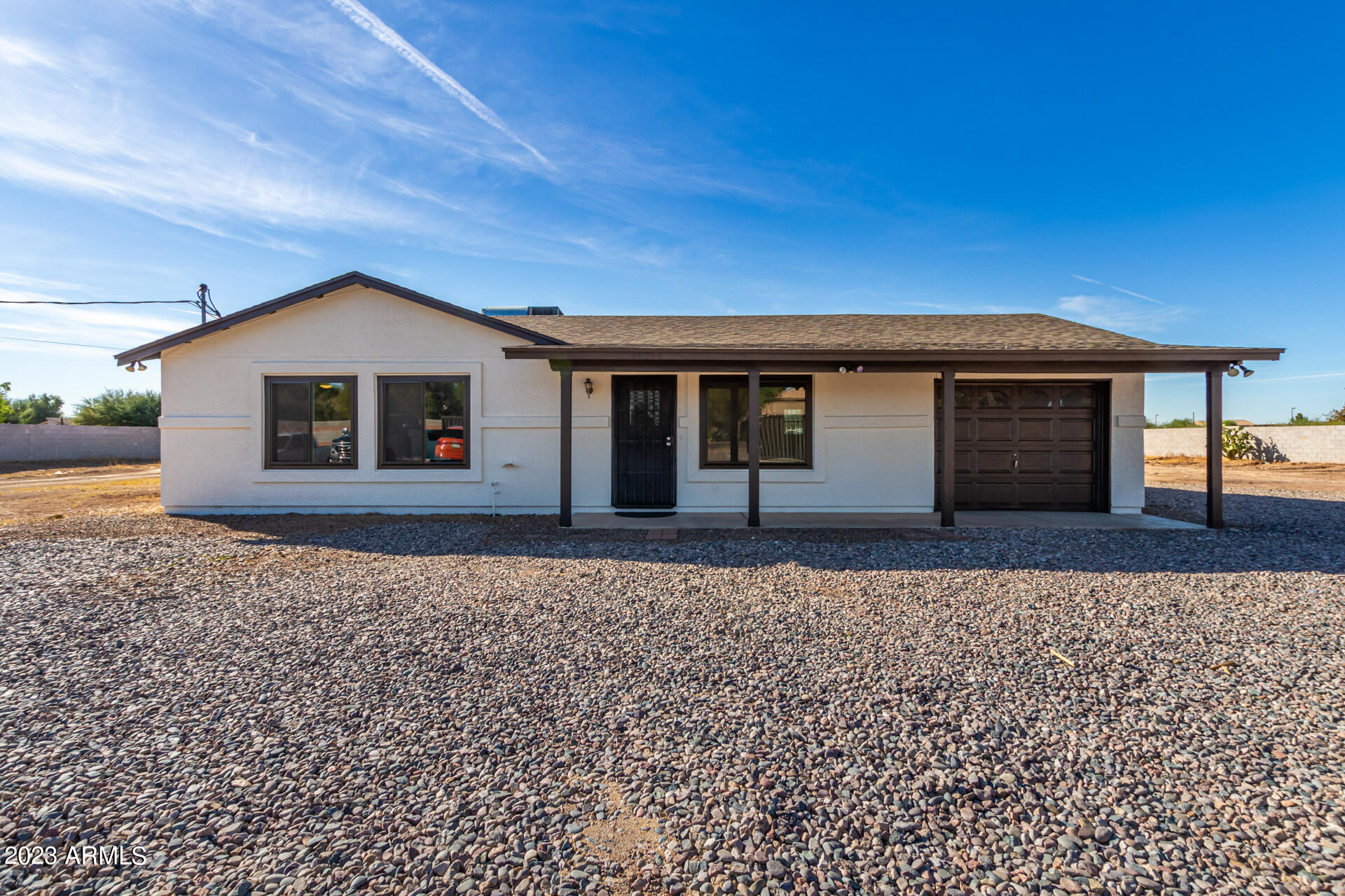 19356 South Higley Road Gilbert, AZ 85297 - Photo 3 of 51 05 - Higley