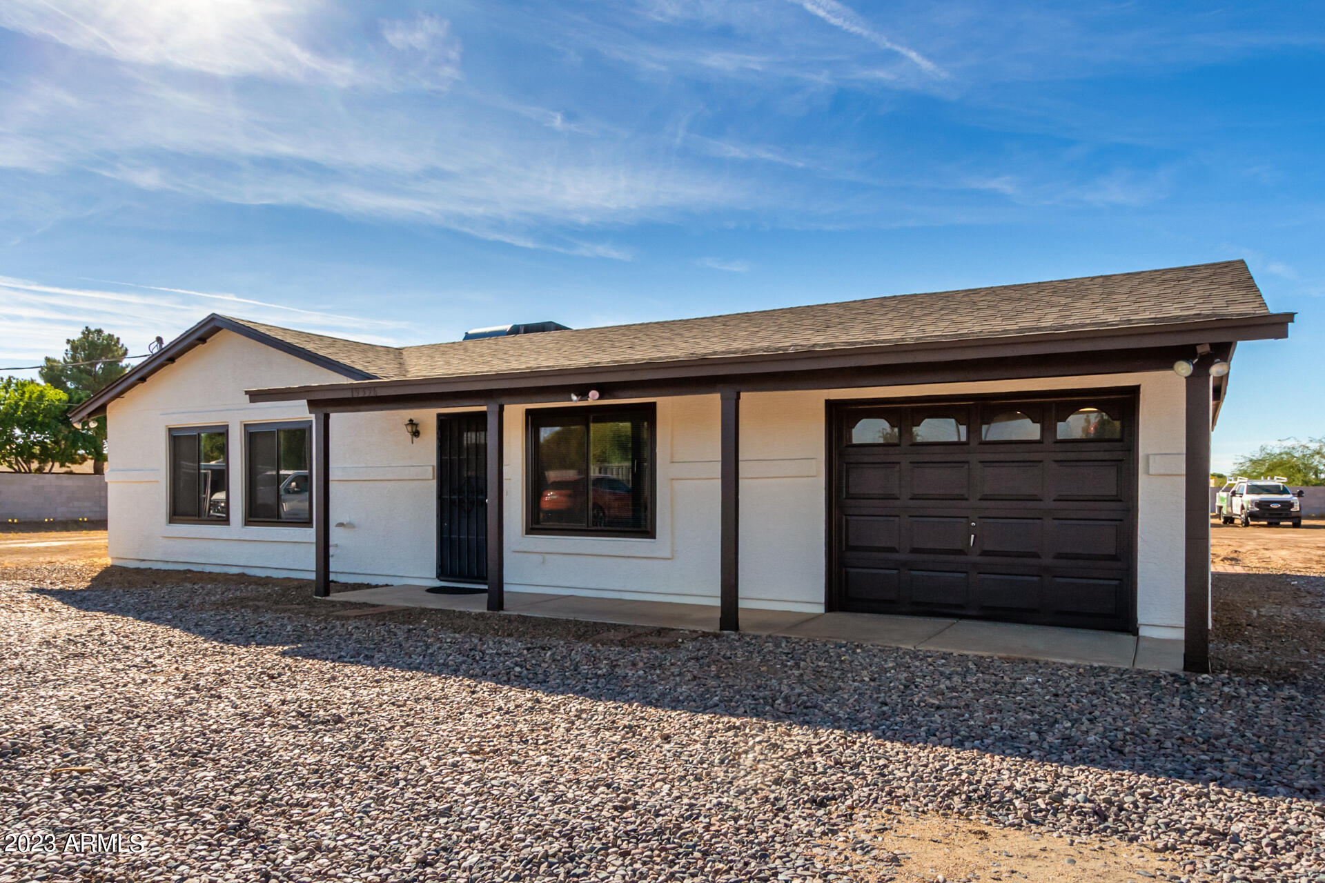 19356 South Higley Road Gilbert, AZ 85297 - Photo 5 of 51 09 - Higley