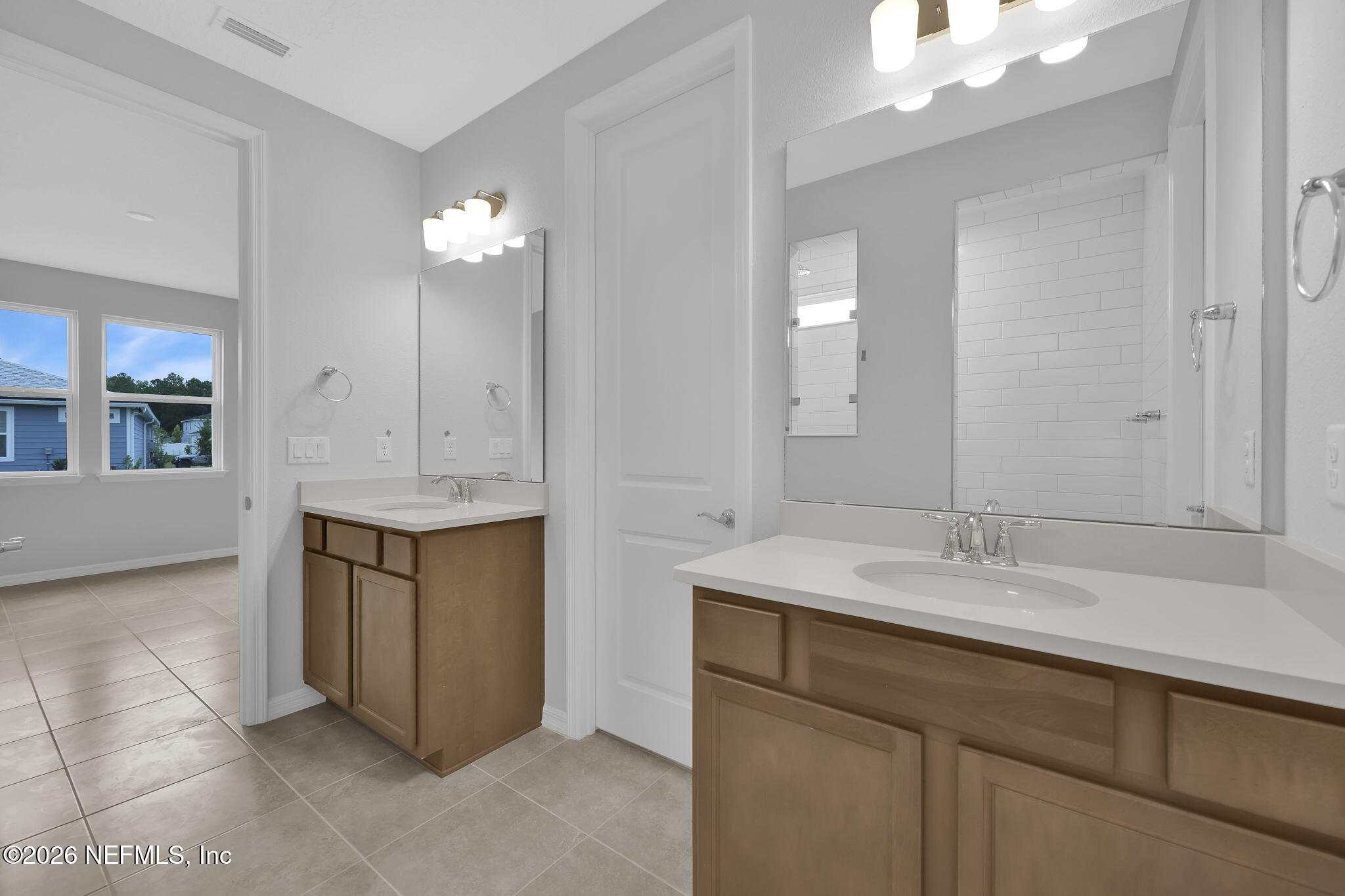 368 Pine Lilly Loop Yulee, FL 32097 - Photo 20 of 29 Symphony Owner's Bathroom