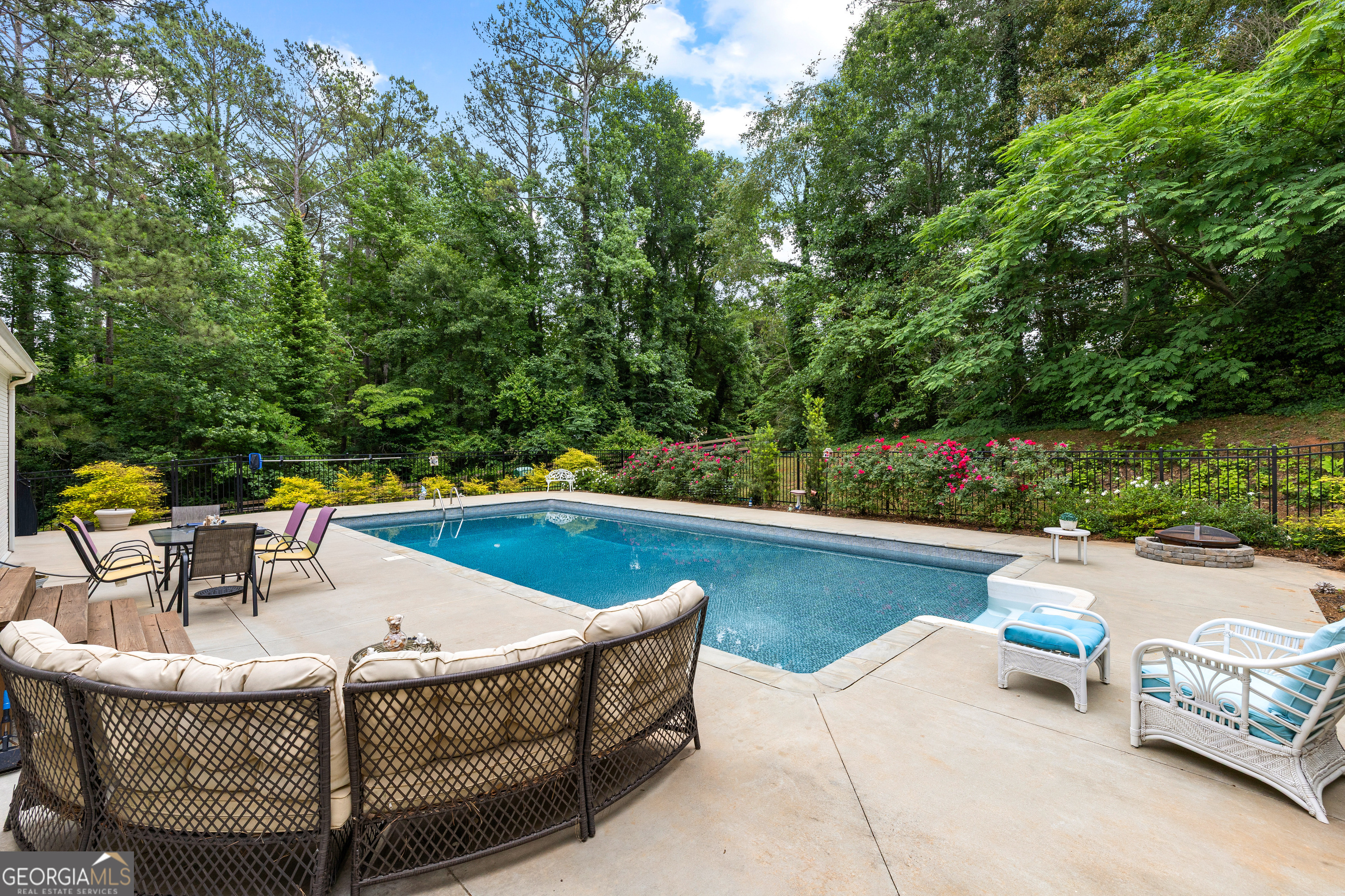 29 Red Bud Trail Newnan, GA 30263 - Photo 19 of 60