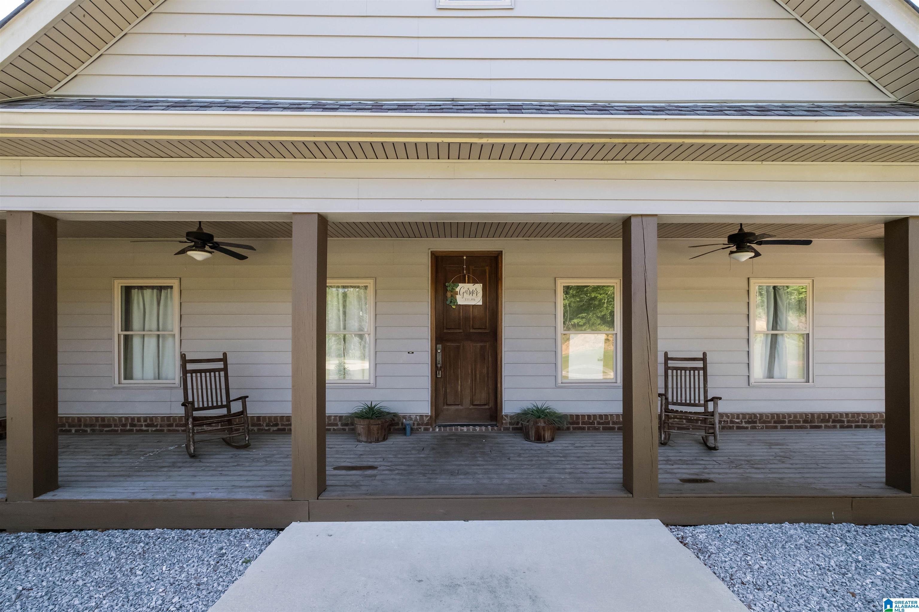 821 Highway 304 Calera Al Calera, AL 35040 - Photo 2 of 36