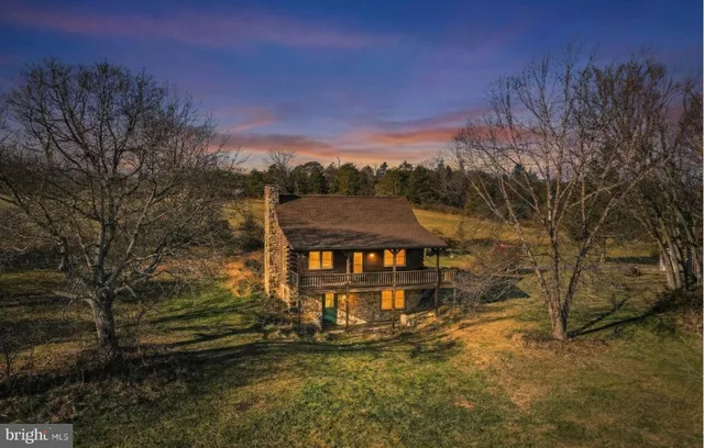 $750,000 | 1304 Wakemans Grove Road, Edinburg, VA 22824