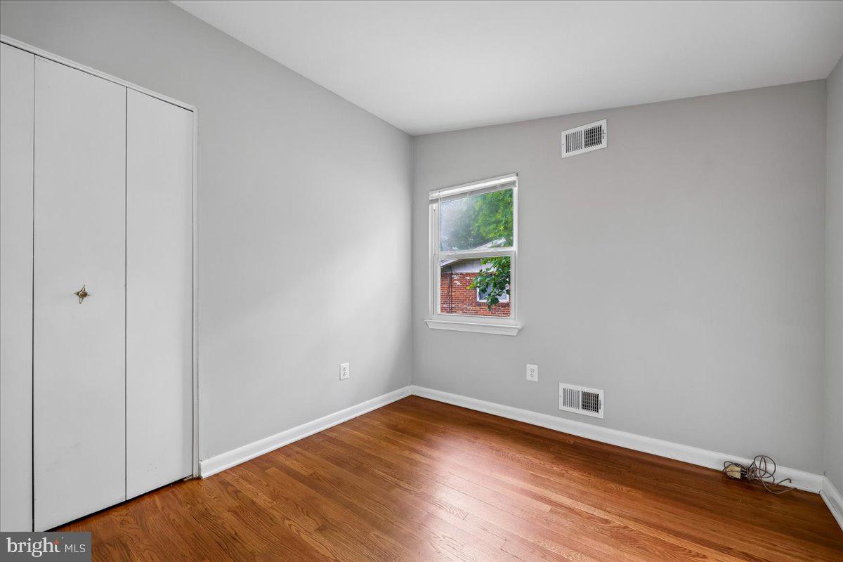 11518 Charlton Drive Silver Spring, MD 20902 - Photo 35 of 49 Bedroom 2