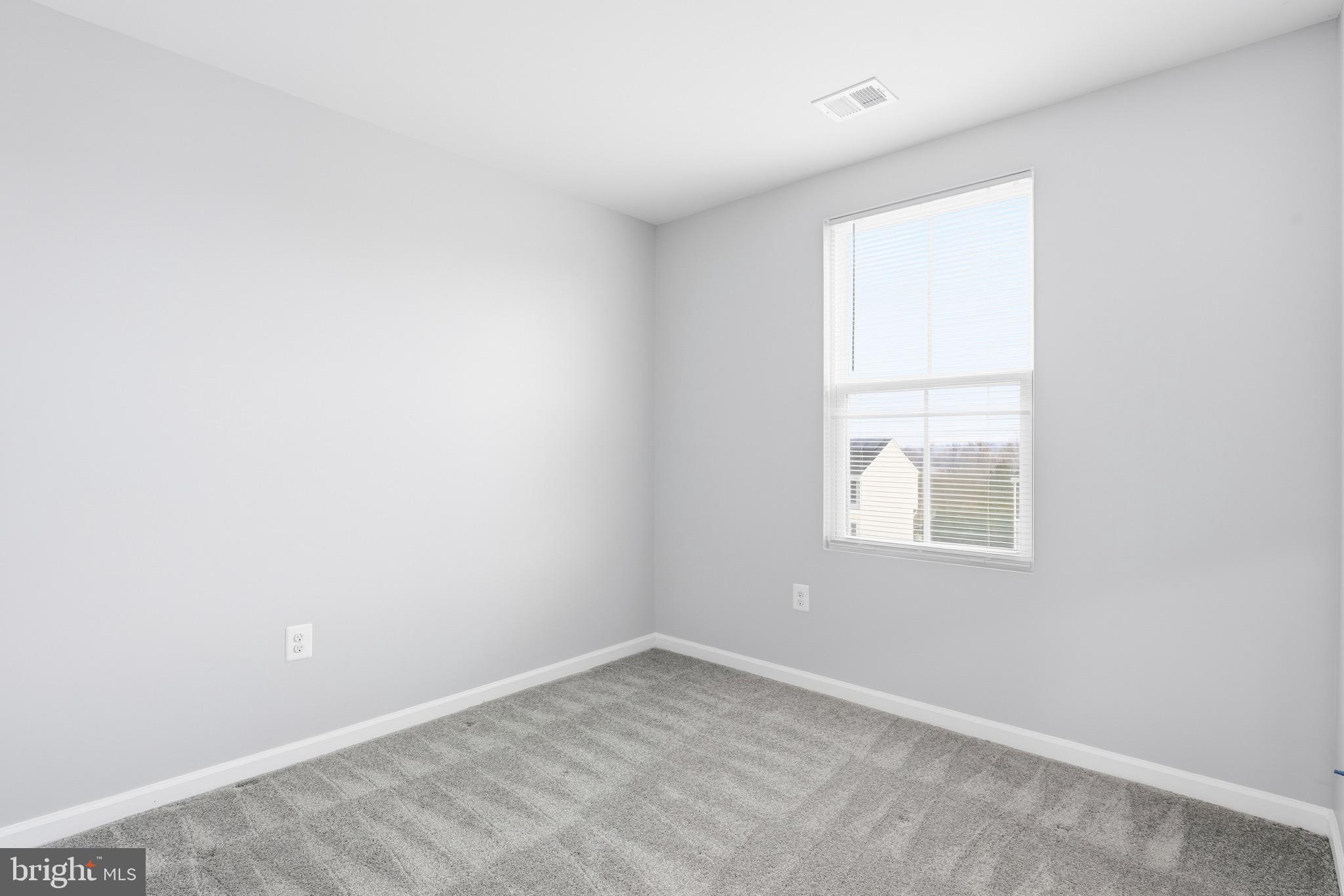 35209 Sara Court Locust Grove, VA 22508 - Photo 9 of 37 an empty room with a window