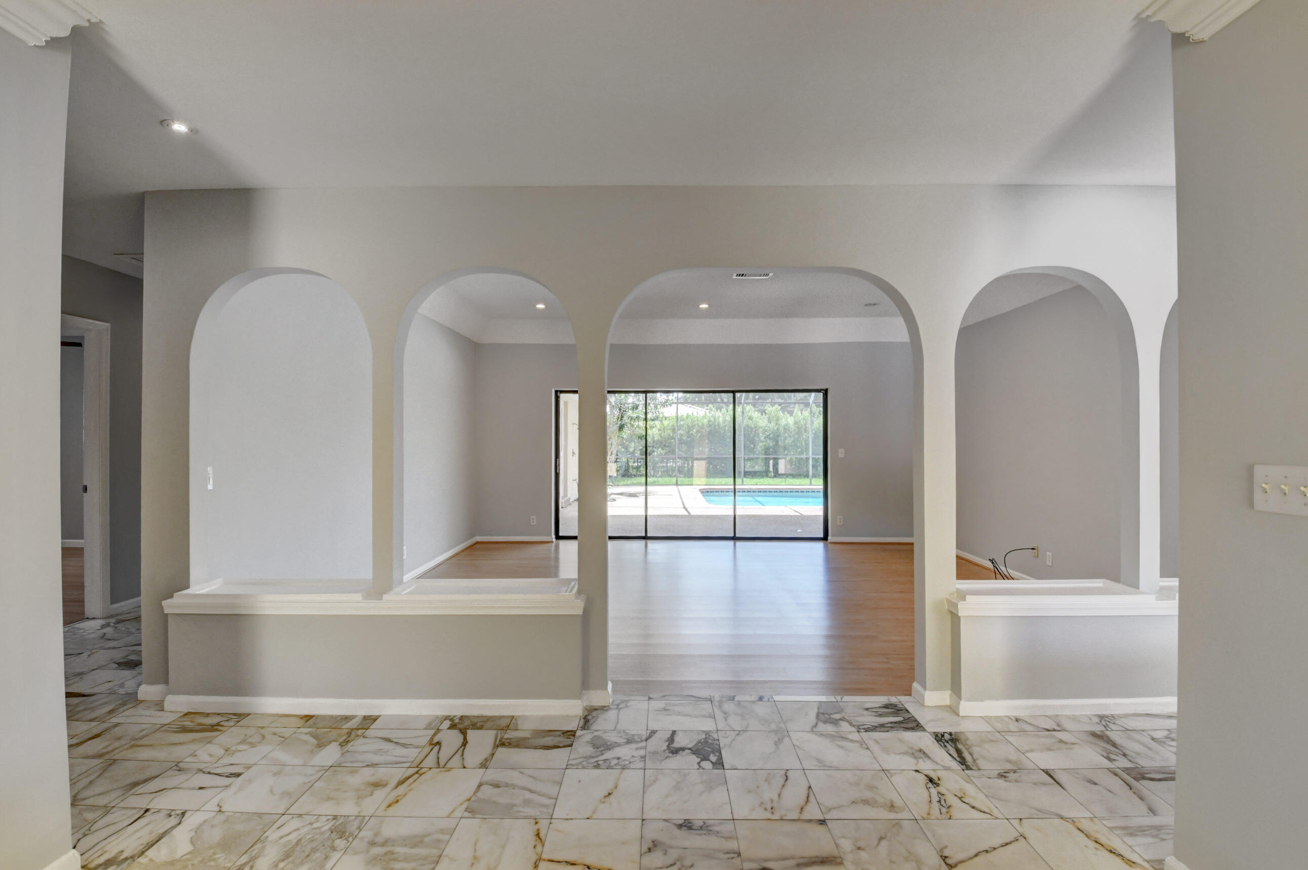 6926 North Grande Drive Boca Raton, FL 33433 - Photo 3 of 24 12_dsc_5440_1_2_3_4