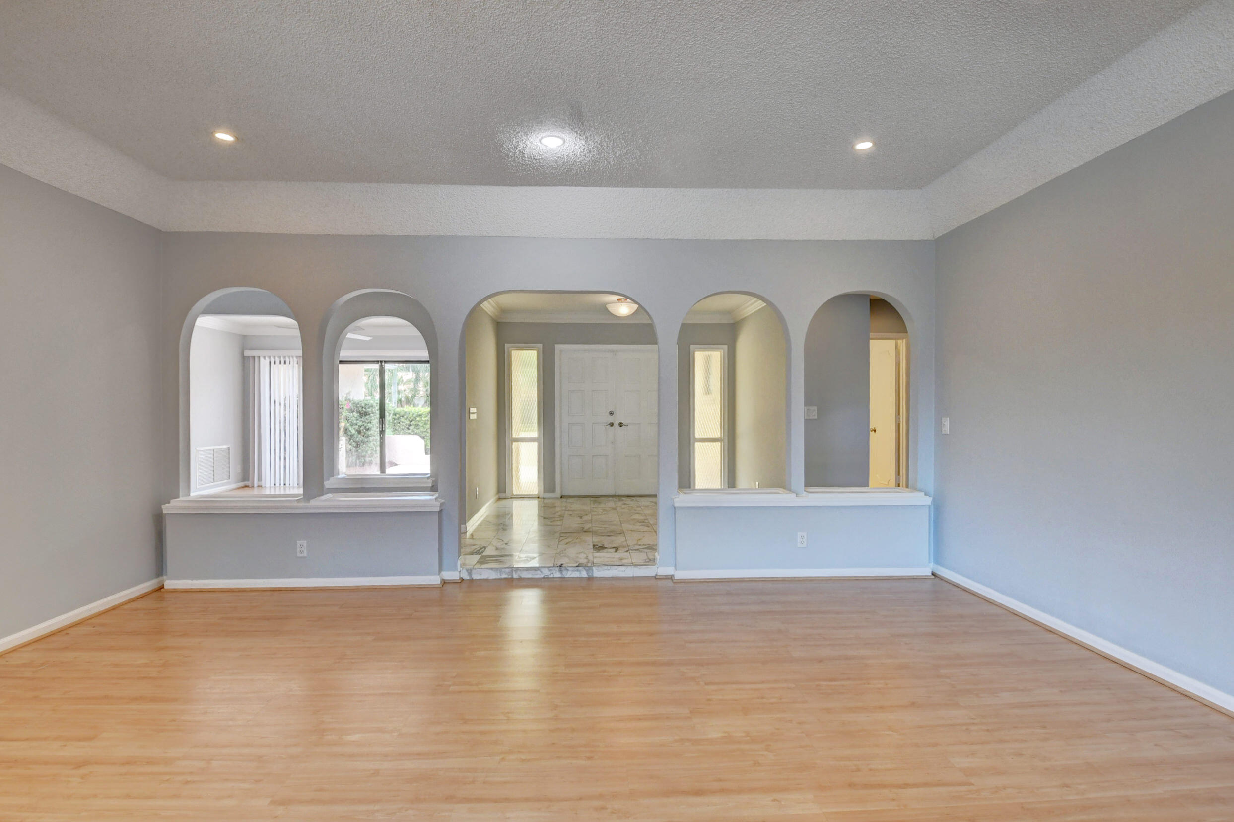 6926 North Grande Drive Boca Raton, FL 33433 - Photo 5 of 24 17_dsc_5465_6_7_8_9