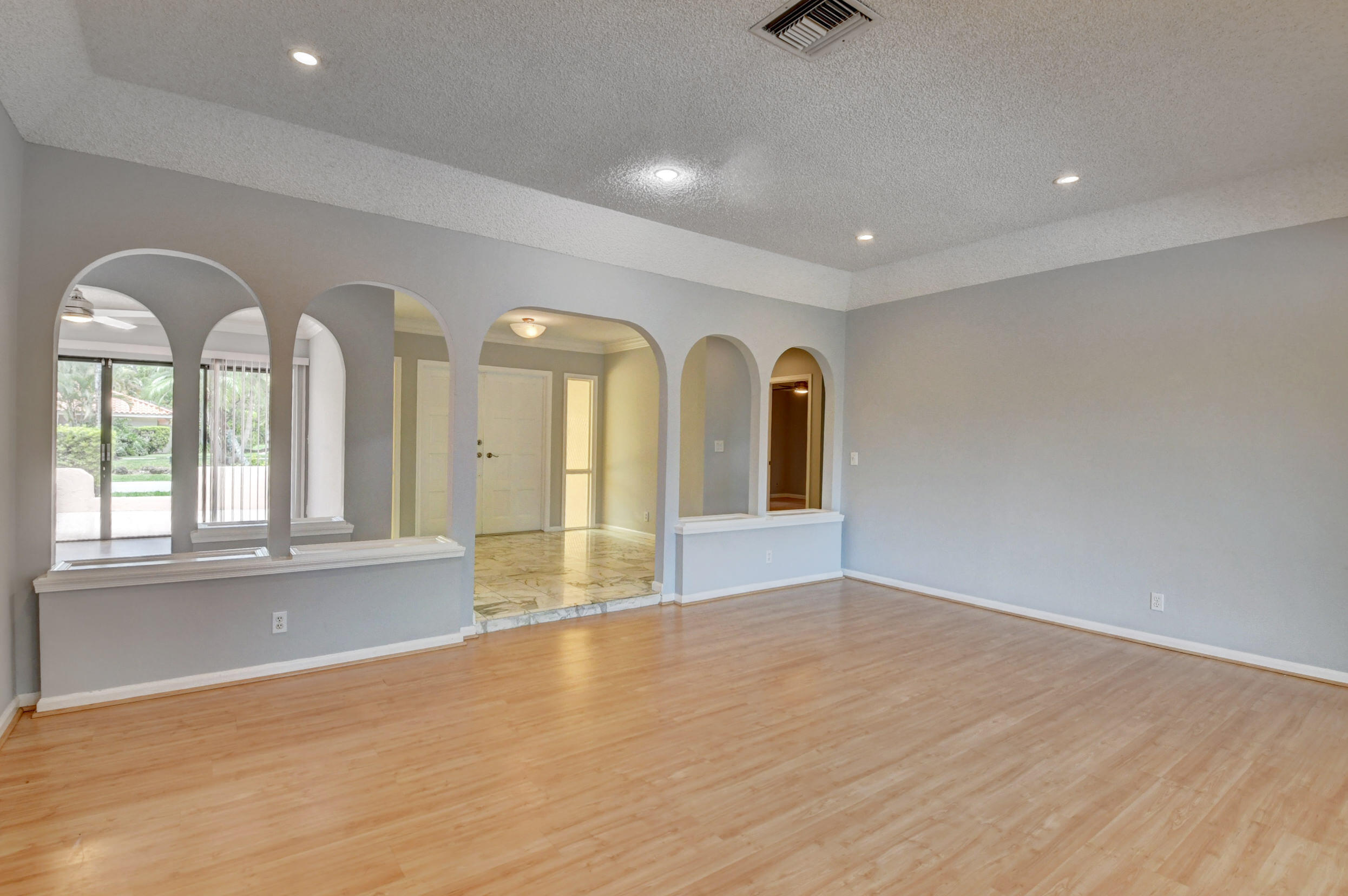 6926 North Grande Drive Boca Raton, FL 33433 - Photo 6 of 24 18_dsc_5470_1_2_3_4