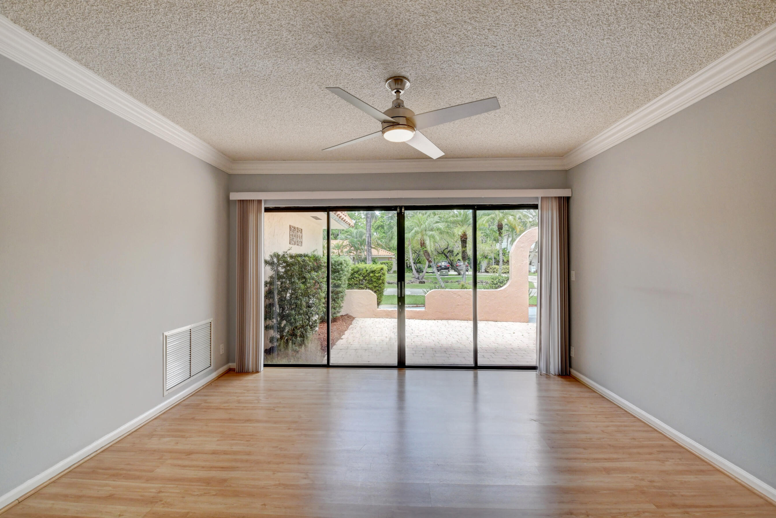 6926 North Grande Drive Boca Raton, FL 33433 - Photo 8 of 24 22_dsc_5500_1_2_3_4