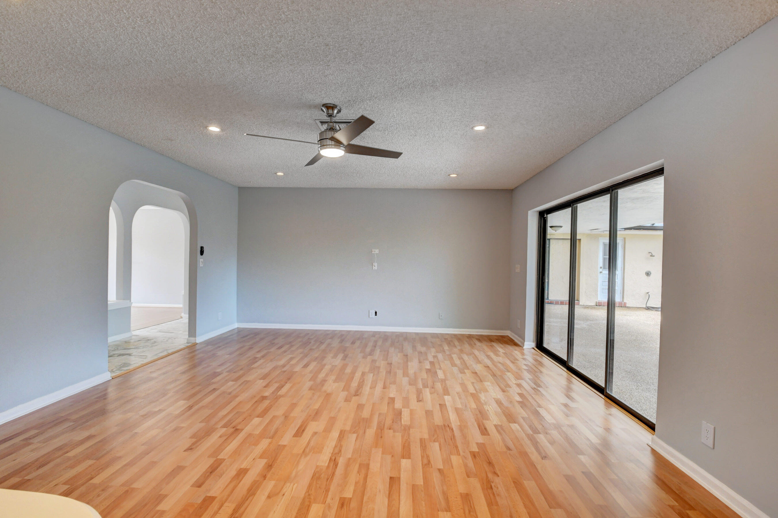 6926 North Grande Drive Boca Raton, FL 33433 - Photo 10 of 24 25_dsc_5525_6_7_8_9