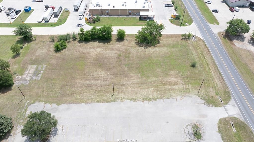 1801 Tabor Road Bryan, TX 77803 - Photo 4 of 15