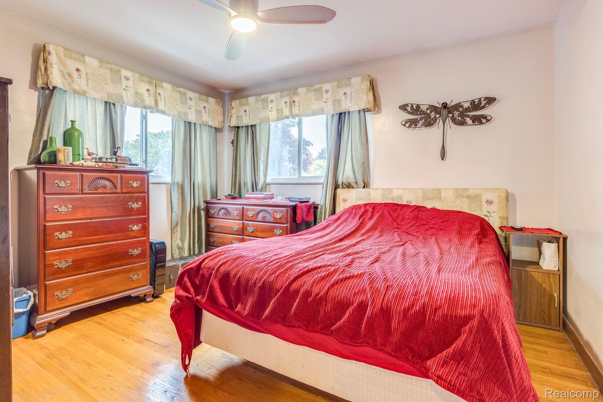 23730 Roxana Avenue Eastpointe, MI 48021 - Photo 18 of 35 Gallery Image 18