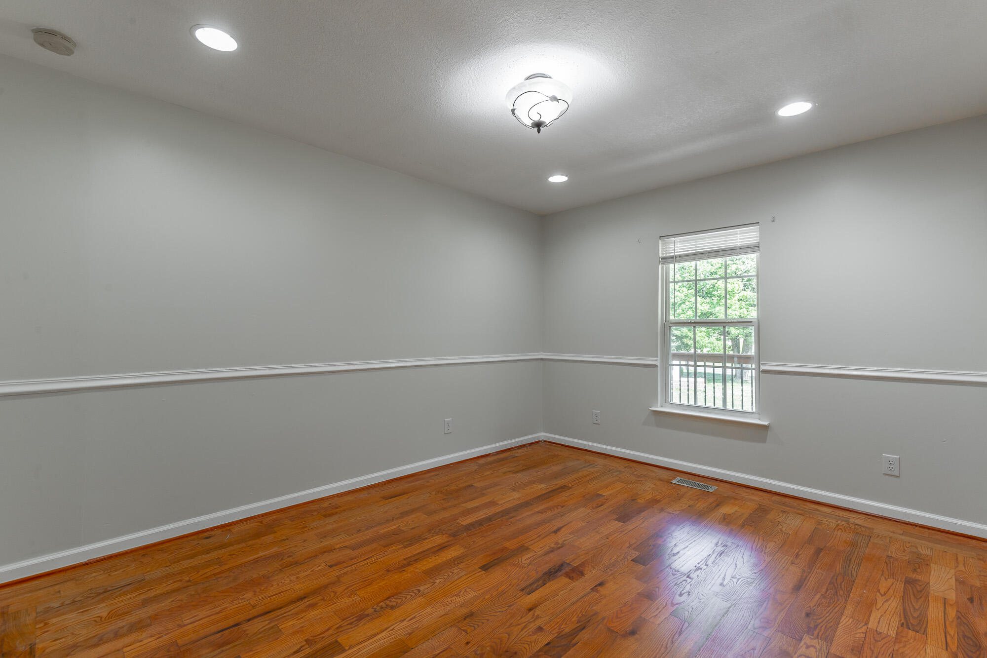 957 Lower Mill Road Hixson, TN 37343 - Photo 6 of 74 957 Lower Mill Road HD-58