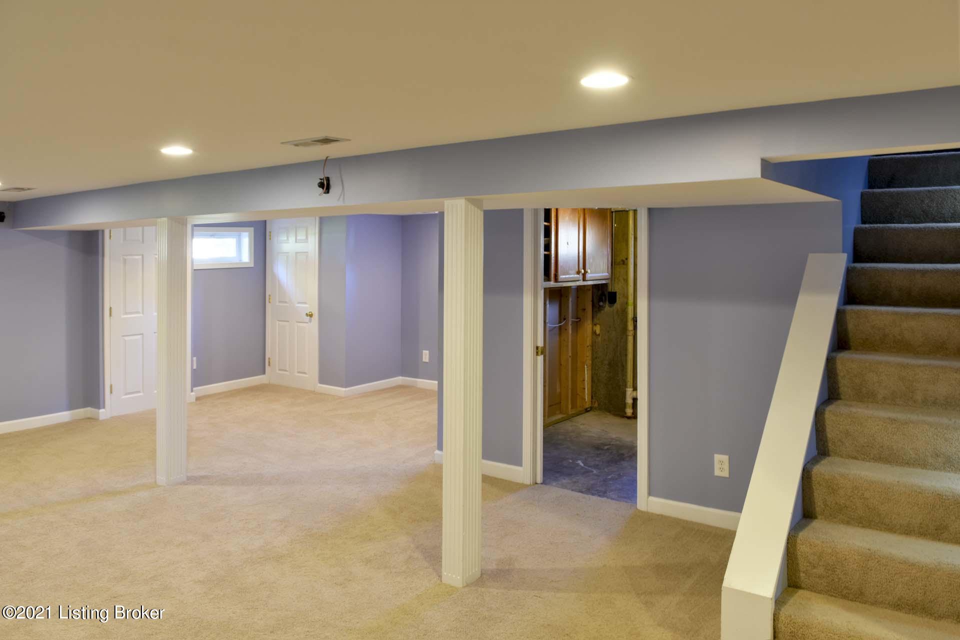 6614 El Rancho Road Louisville, KY 40291 - Photo 33 of 51 ElRancho__0044