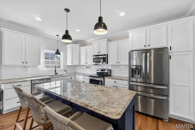 $785,000 | 706 Edgewood Avenue, Kirkwood, MO 63122