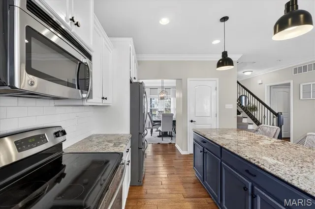 $785,000 | 706 Edgewood Avenue, Kirkwood, MO 63122