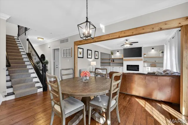 $785,000 | 706 Edgewood Avenue, Kirkwood, MO 63122