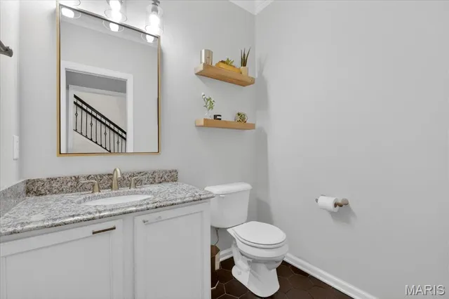 $785,000 | 706 Edgewood Avenue, Kirkwood, MO 63122