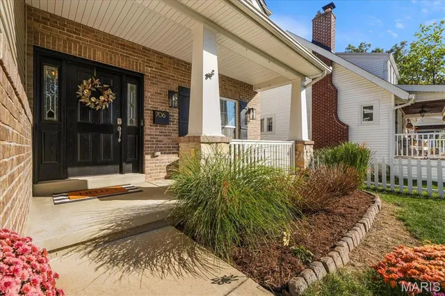 $785,000 | 706 Edgewood Avenue, Kirkwood, MO 63122