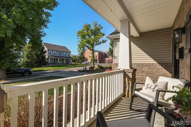 $785,000 | 706 Edgewood Avenue, Kirkwood, MO 63122