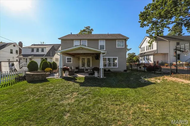 $785,000 | 706 Edgewood Avenue, Kirkwood, MO 63122