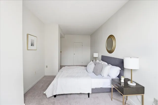 $649,000 | 1 Greene Street, Unit 606, Jersey City, NJ 07302