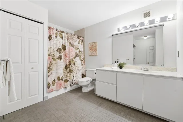 $649,000 | 1 Greene Street, Unit 606, Jersey City, NJ 07302