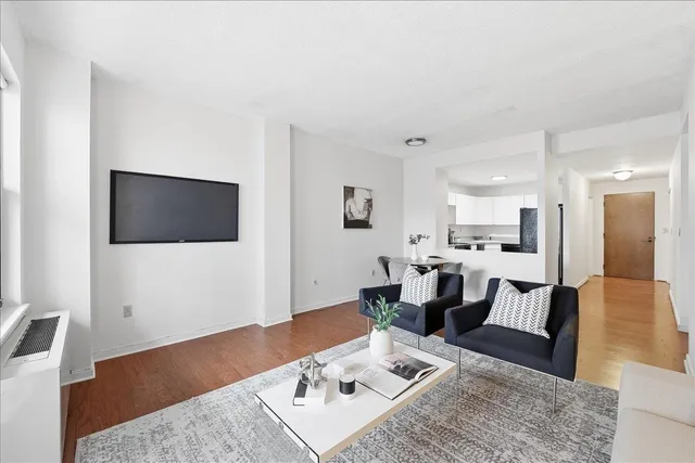 $649,000 | 1 Greene Street, Unit 606, Jersey City, NJ 07302